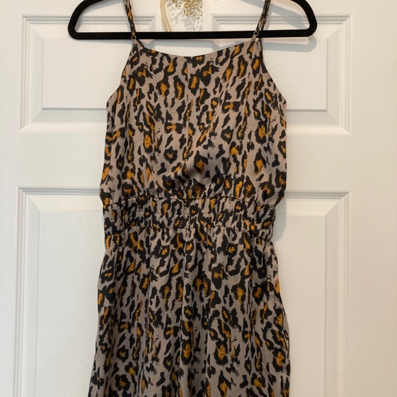 David Bitton Buffalo New with rages Animal print Romper - Picture 2 of 2